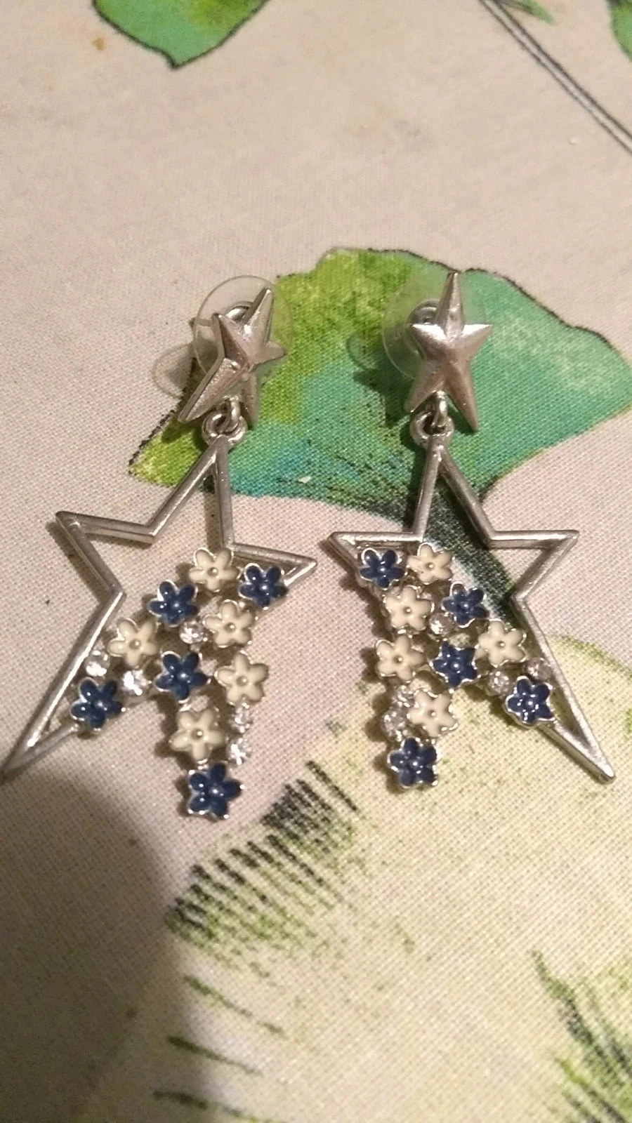Pendientes de estrella y flores – photo 2
